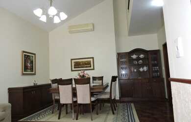 Imagem 8: Casa alto padrão no Residencial Santa Lúcia