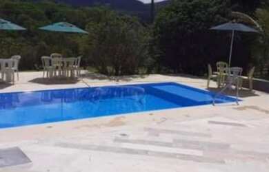 Imagem: A casa possui 5 Dormitórios, 5 Vagas na garagem e está localizado