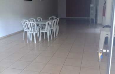 Imagem: O apartamento possui 2 Dormitórios, 1 Banheiro, 48m² de Área