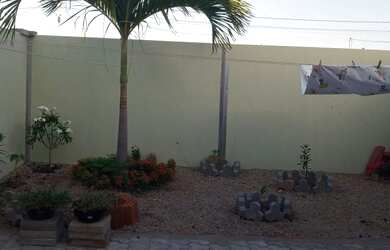 Imagem 1: VSC- Casa com 3/4 e 2 banheiros na Vila Ruy barbosa - Salvador