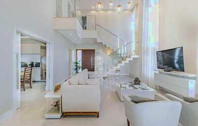 Imagem: A casa em condomínio possui 4 Dormitórios, 4 Banheiros, 4