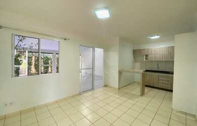 Imagem: A casa em condomínio possui 2 Dormitórios, 1 Banheiro, 2 Vagas