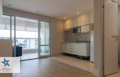 Imagem: O apartamento possui 1 Dormitório, 2 Banheiros, 1 Vaga na garagem