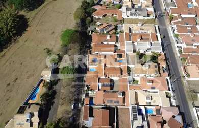 Imagem 4: Casa 3 Dormitórios sendo 2 Suites Com piscina e Vaga cobertas para 2...