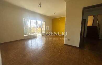 Imagem 8: Sobrado próximo a Av. Maringá