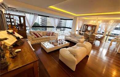 Imagem: O apartamento possui 3 Dormitórios, 3 Banheiros, 1 Vaga na