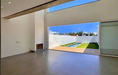 Imagem 7: Casa alto padrão em camobi