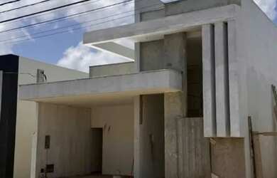 Imagem: A casa em condomínio possui 3 Dormitórios, 4 Banheiros, 2