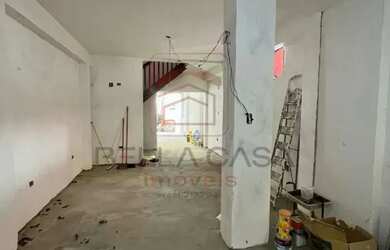 Imagem: O depósito possui 190m² de Área e está localizado em Vila