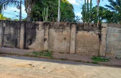 Imagem: O terreno possui 810m² de Área e está localizado em Coophema