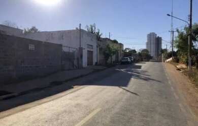 Imagem: O terreno possui 360m² de Área, Imóvel novo e está localizado