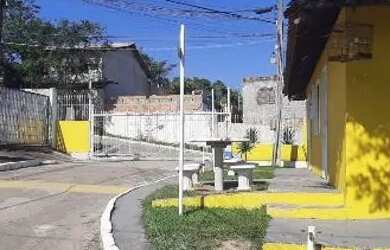 Imagem: A casa em condomínio possui 1 Dormitório, 2 Banheiros, 1 Vaga