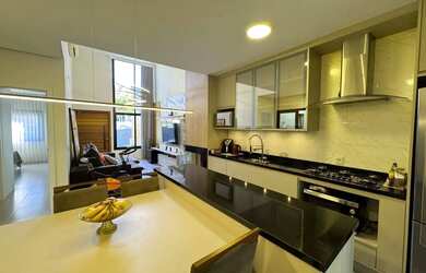 Imagem 7: Casa térrea com pátio , 3d , 1 suíte, Condomínio Reserva do Lago I...