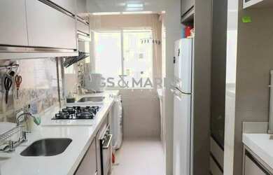 Imagem: O apartamento possui 3 Dormitórios, 2 Banheiros, 1 Vaga na