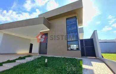 Imagem: A casa em condomínio possui 3 Dormitórios, 4 Banheiros, 2