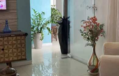 Imagem: O apartamento possui 2 Dormitórios, 2 Banheiros, 1 Vaga na