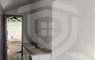 Imagem: A casa possui 2 Dormitórios, 2 Banheiros, 5 Vagas na garagem