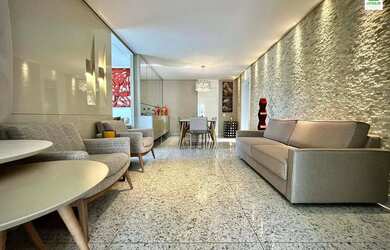 Imagem: O apartamento na cobertura à venda possui 4 Dormitórios, 4