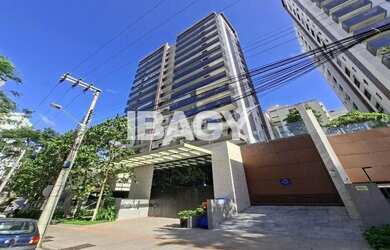 Imagem: O apartamento possui 1 Dormitório, 2 Banheiros, 1 Vaga na garagem