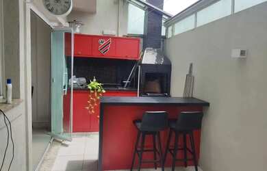 Imagem: Sobrado triplex alguns metros da Cidadania do Boa Vista - Curitiba