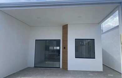 Imagem: A casa em condomínio possui 2 Dormitórios e está localizado