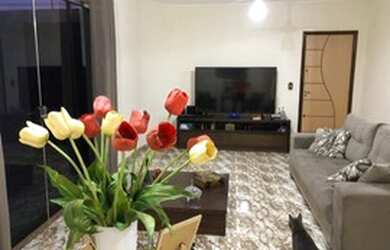 Imagem 2: Sobrado. Varanda, 186m² de Área, 2 Vagas na garageme3 Dormitórios