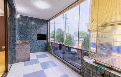 Imagem: O apartamento possui 3 Dormitórios, 2 Banheiros, 2 Vagas na