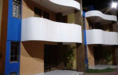 Imagem: A casa em condomínio à venda possui 4 Dormitórios, 3 Banheiros