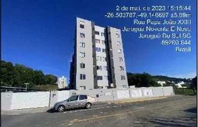 Imagem: O apartamento possui 2 Dormitórios, 1 Banheiro, 1 Vaga na garagem