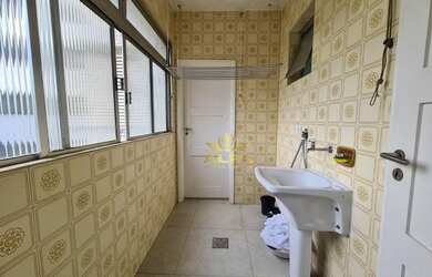 Imagem 11: Apartamento reformado de frente para o mar - Praia das Astúrias, Guarujá