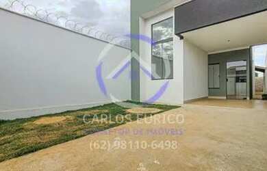 Imagem: A casa possui 3 Dormitórios, 2 Banheiros, 1 Vaga na garagem