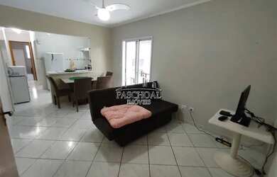 Imagem: O apartamento possui 1 Dormitório, 1 Banheiro, 1 Vaga na garagem