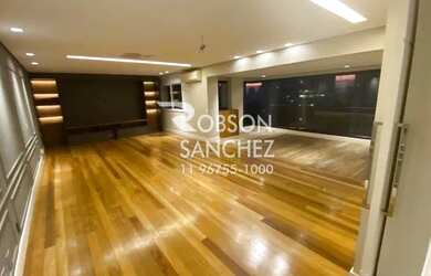 Imagem: O apartamento possui 4 Dormitórios, 5 Banheiros, 4 Vagas na