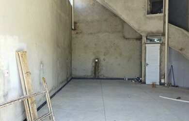 Imagem 2: Galpão Itaqua novo, 150m², pé direito 5,7m