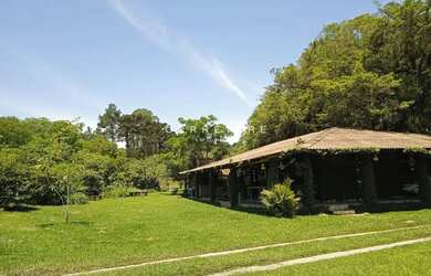 Imagem: O terreno possui 110000m² de Área e está localizado em Área