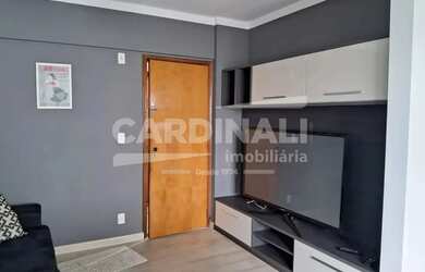 Imagem: O apartamento possui 1 Dormitório, 1 Banheiro, 1 Vaga na garagem