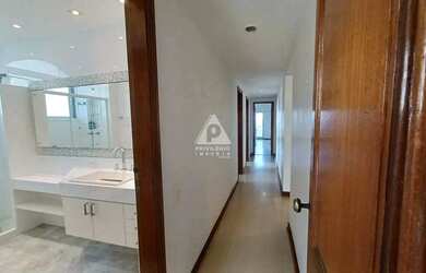 Imagem 11: Apartamento à venda com 225m² e 4 1 suíte quartos em Barra da Tijuca...