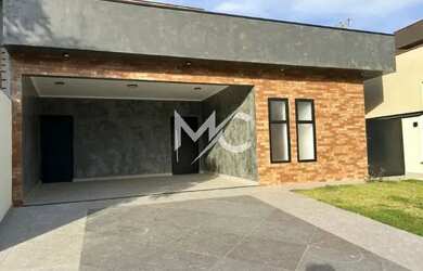 Imagem: A casa em condomínio possui 3 Dormitórios, 4 Banheiros, 4