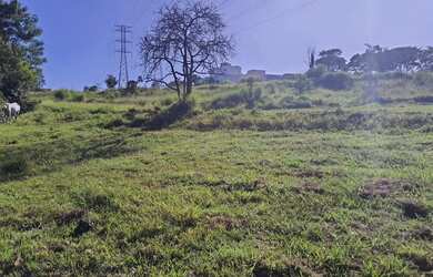 Imagem: O terreno possui 607m² de Área e está localizado em Jardim