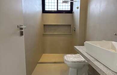 Imagem 9: Alphaville Litoral Norte. Piscina, Guarda roupa, 344m² de Áreae2 Vagas...