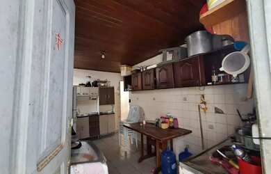 Imagem: A casa possui 2 Dormitórios, 2 Banheiros, 1 Vaga na garagem