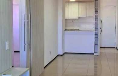 Imagem: O apartamento possui 2 Dormitórios, 2 Banheiros, 1 Vaga na