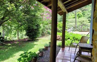 Imagem 7: Encantador sítio, com cascata e mata nativa na Serra Gaúcha