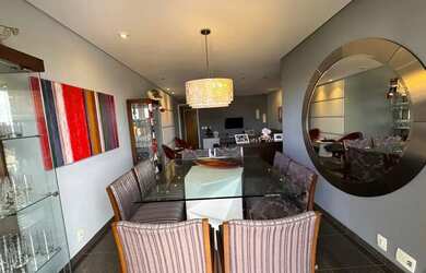 Imagem: O apartamento possui 3 Dormitórios, 2 Banheiros, 1 Vaga na