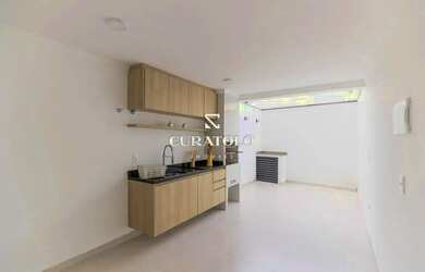 Imagem: Sobrado para venda possui 140 metros quadrados com 3 quartos