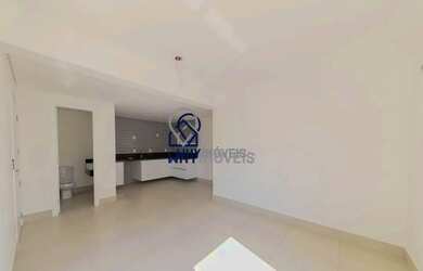 Imagem: O apartamento possui 2 Dormitórios, 2 Banheiros, 2 Vagas na