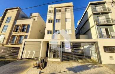 Imagem: O apartamento possui 1 Dormitório, 1 Banheiro, 1 Vaga na garagem