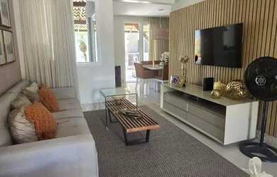 Imagem: A casa em condomínio possui 4 Dormitórios, 4 Banheiros, 4