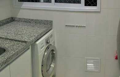 Imagem: O apartamento possui 2 Dormitórios, 2 Banheiros, 2 Vagas na