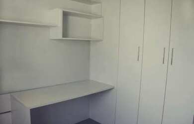 Imagem 7: Casa de condomínio para venda possui 285 metros quadrados com 5 quartos